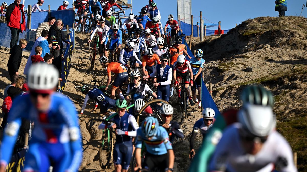 Problém pro cyklokros. Zimní sporty ho na olympiádě nechtějí